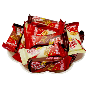 雀巢脆脆鲨巧克力威化饼干散装牛奶巧巧克力涂层威化饼干小条500g