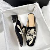 外穿百搭软底穆勒凉拖 女夏季 新中式 国风复古粗中跟刺绣包头半拖鞋