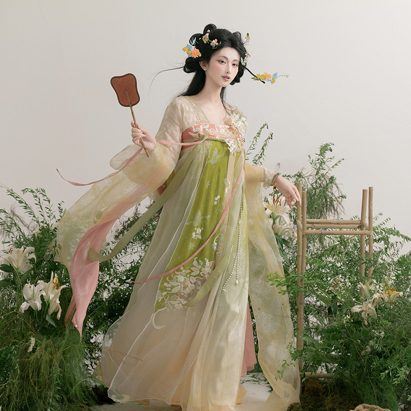 汉尚华莲17周年店庆款[梨满园]汉服女改良国风对襟衫齐胸裙套装,女装/女士精品,汉服连衣裙,淘宝优惠券,粉丝福利购,淘宝优惠卷