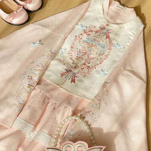 汉尚华莲[香水可可]原创汉服女改良贴里刺绣短比甲汉洋折衷套装春