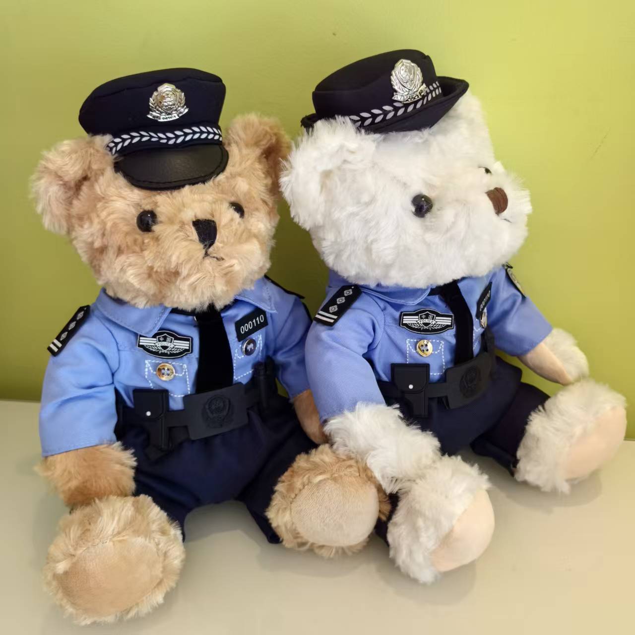 八件套警察熊毛绒玩具警察节定制