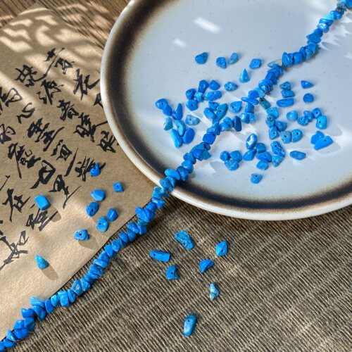 合成蓝松石3*5mm有孔碎石散珠串珠diy手工串珠饰品配件材料X992
