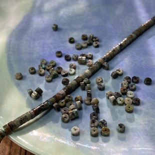 天然非洲松4 2mm直切药片珠散珠手工diy串珠手链项链饰品配件X214