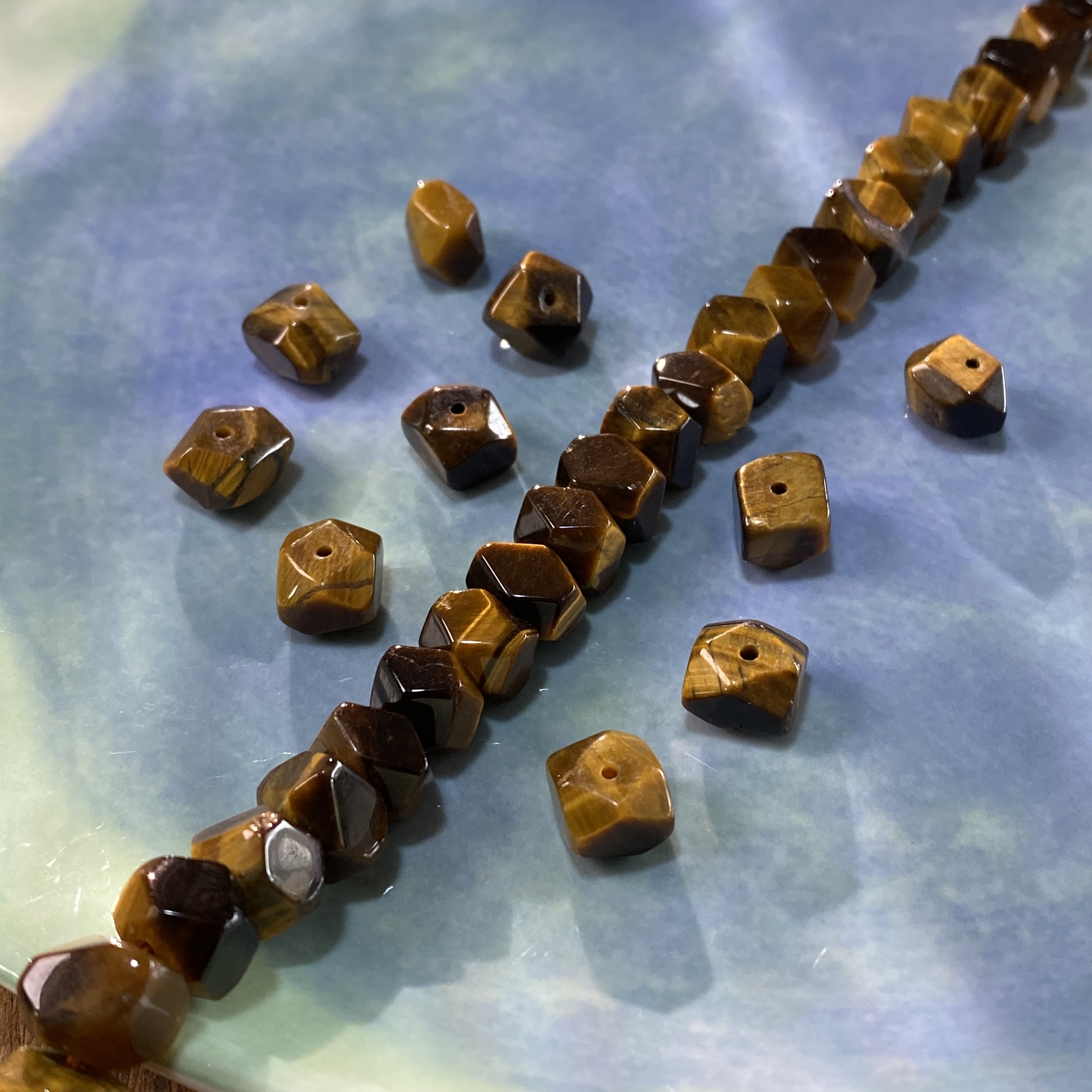 天然虎眼石6*11mm冲角珠散珠子手工diy串珠手链项链饰品配件S892