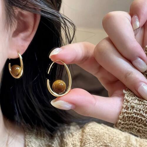 复古港风金色水滴耳环百搭时尚秋冬新款爆款耳环简约耳饰女