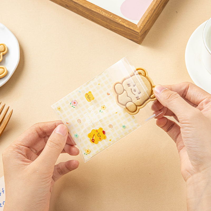 一次性加厚曲奇饼干包装袋零食雪花酥太妃糖奶枣自封卡通黄油小熊