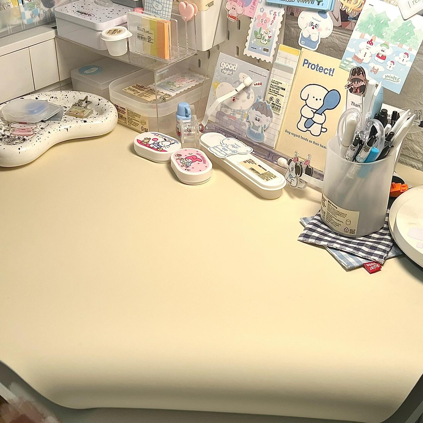 大学生宿舍改造奶油风桌布