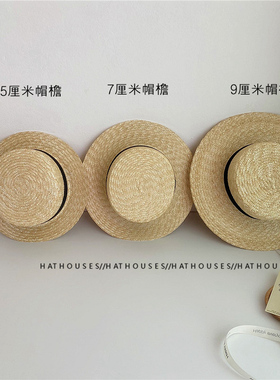 小清新春夏平顶黑白佩带麦秆草帽