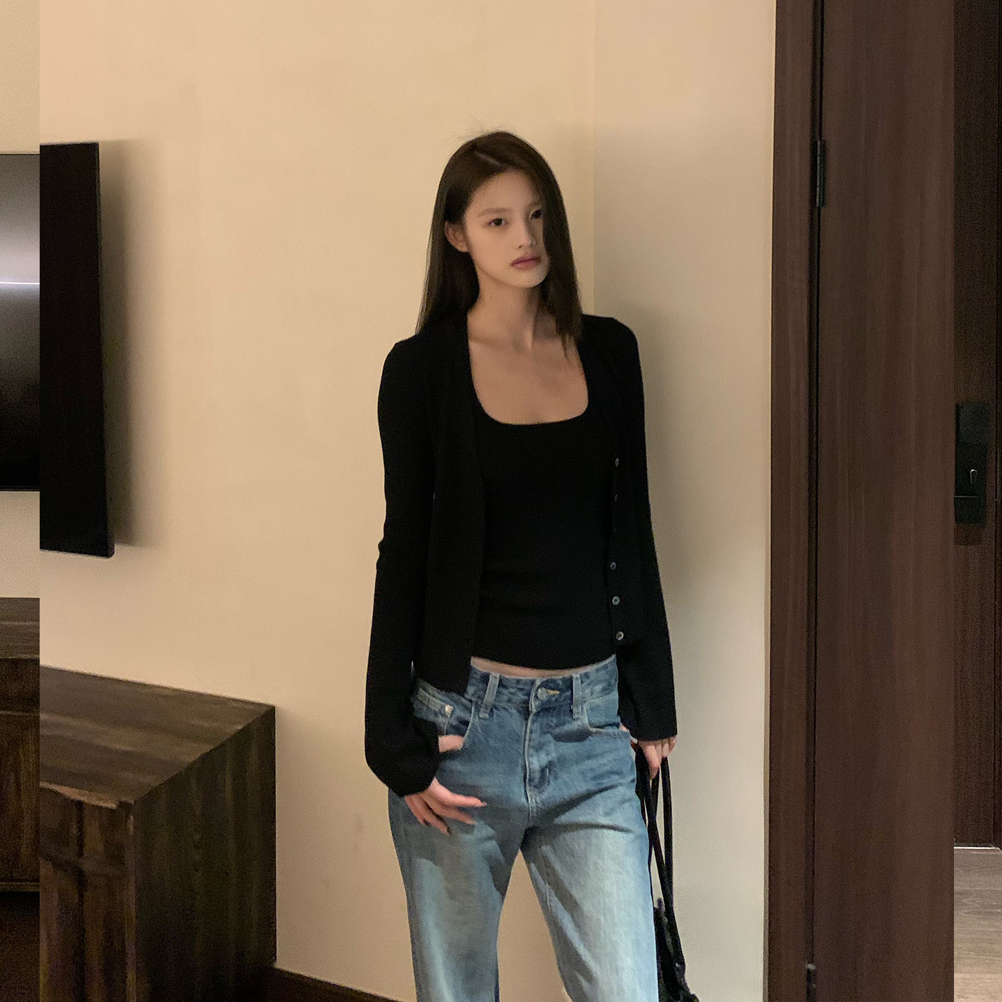 E7Q8 韩系纯欲风方领修身显瘦针织长袖女休闲日常打底上衣两件套图片