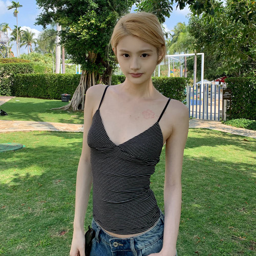 E7Q8 美式辣妹修身显瘦V领性感条纹吊带背心女百搭休闲外穿小上衣