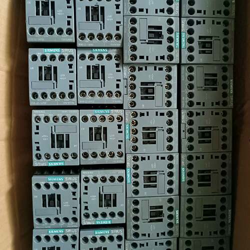 可维修3RH6122-1AF00中间接触器 110V 成色九议价