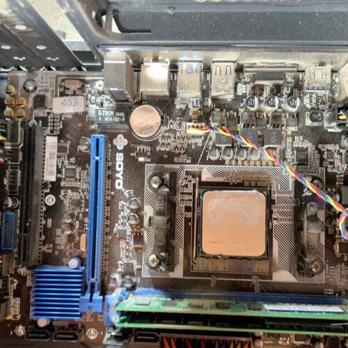可维修A68主板加UAD850 2根4G条。议价