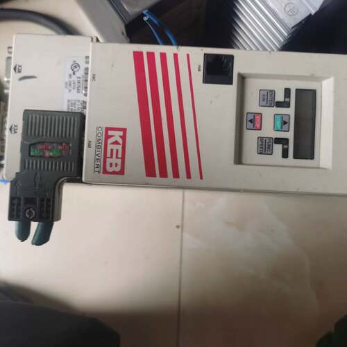 可维修F5变频器 5.5KW 13F5A3D-YA1E议价