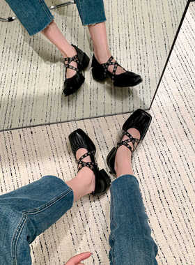 真皮法式复古方头粗跟芭蕾小皮鞋交叉双扣带玛丽珍单鞋女2024新款