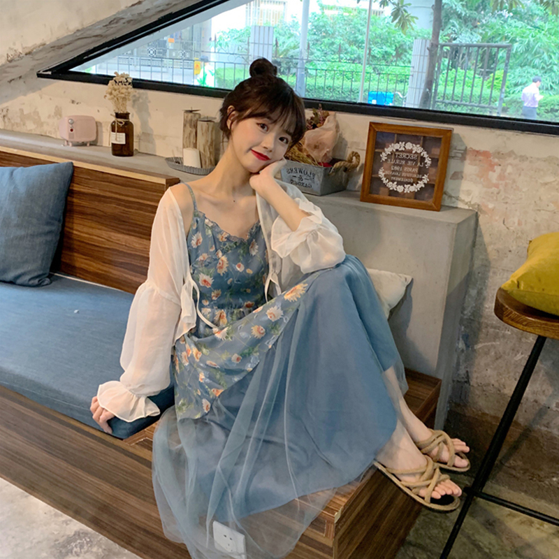 欧美ins女装洋气矮个子连衣裙子满299.00元可用121元优惠券
