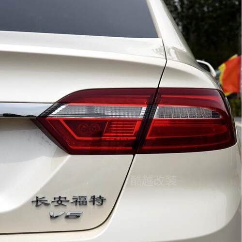 适用于福特金牛座改装TAURUS英文字母车贴TITANIUM车标V6后尾标志