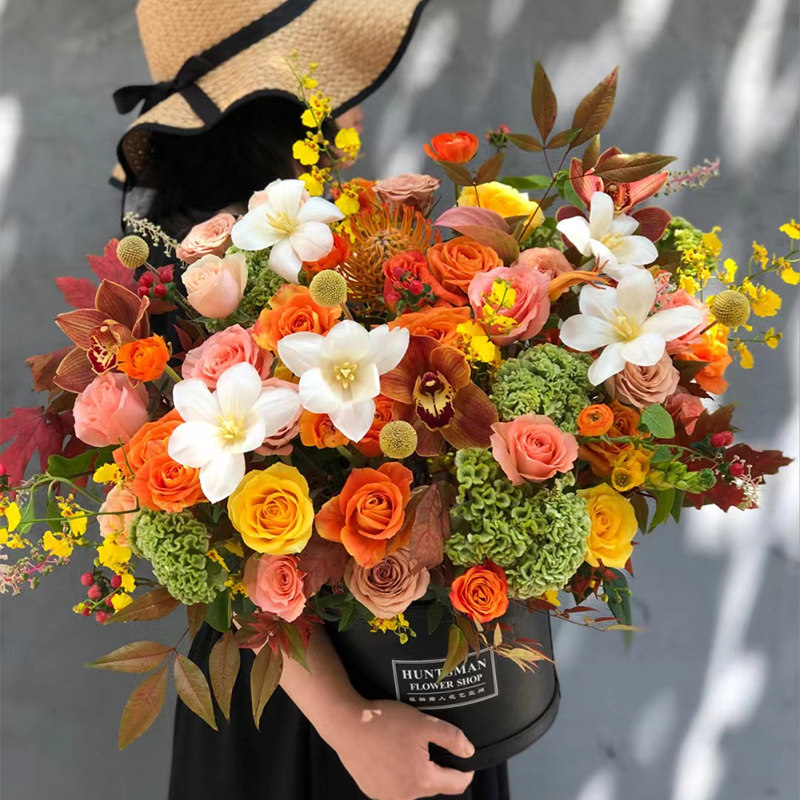 高端与众不同生日鲜花抱抱桶花束
