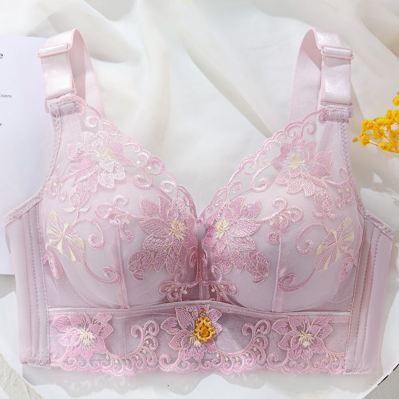 春夏刺绣新款聚拢小胸加厚上托防下垂显大蕾丝内衣女舒适透气文胸