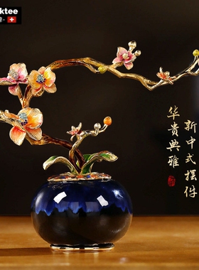 式轻奢摆件高级感家居装饰礼物