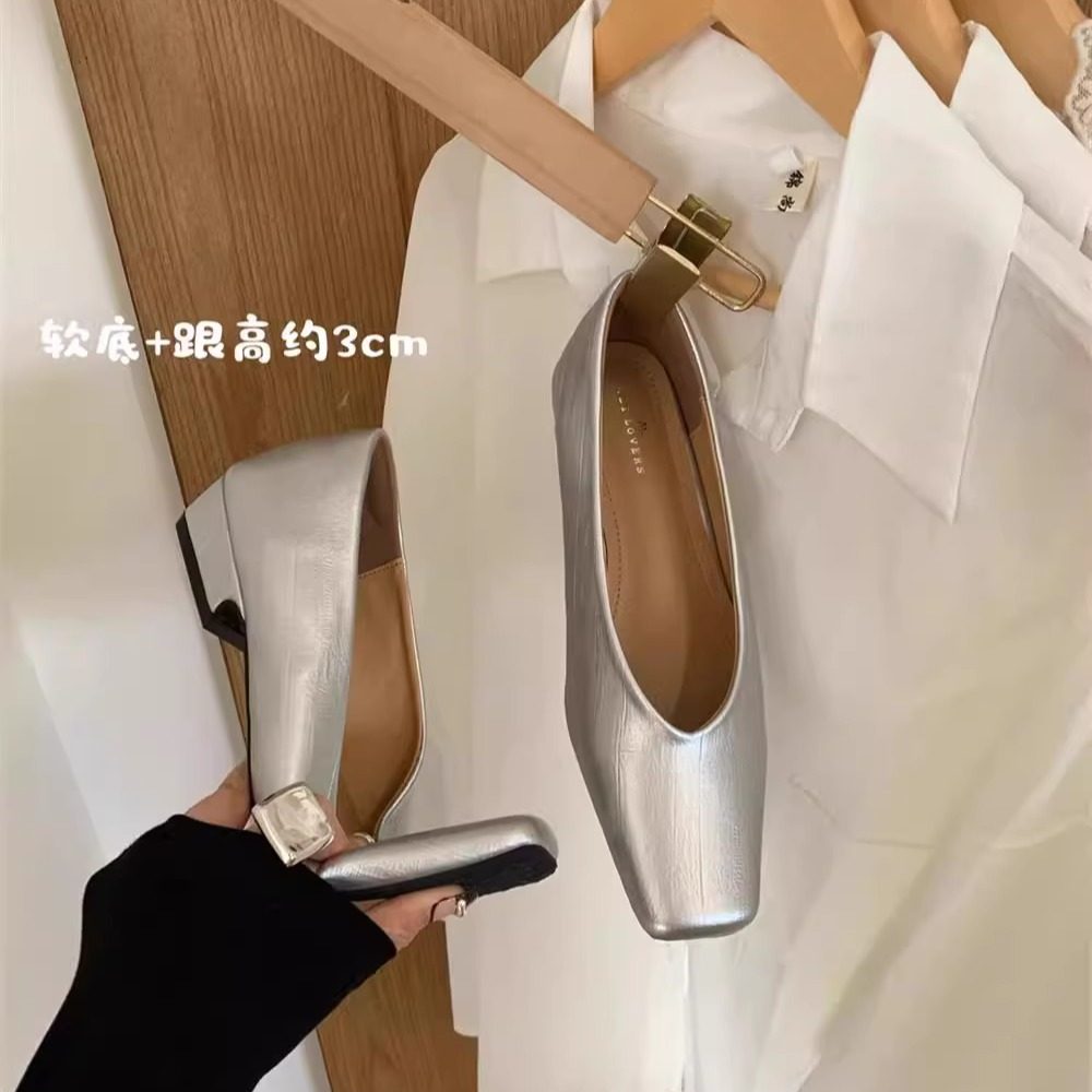 浅口银色单鞋女2025春秋新款韩版法式气质晚晚通勤低跟上班工作鞋