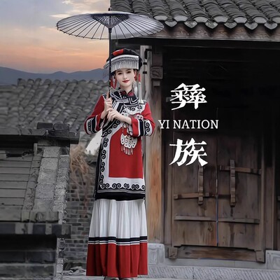 新中式民族风2025年夏季新款彝族服装设计感小众复古风摄影服装