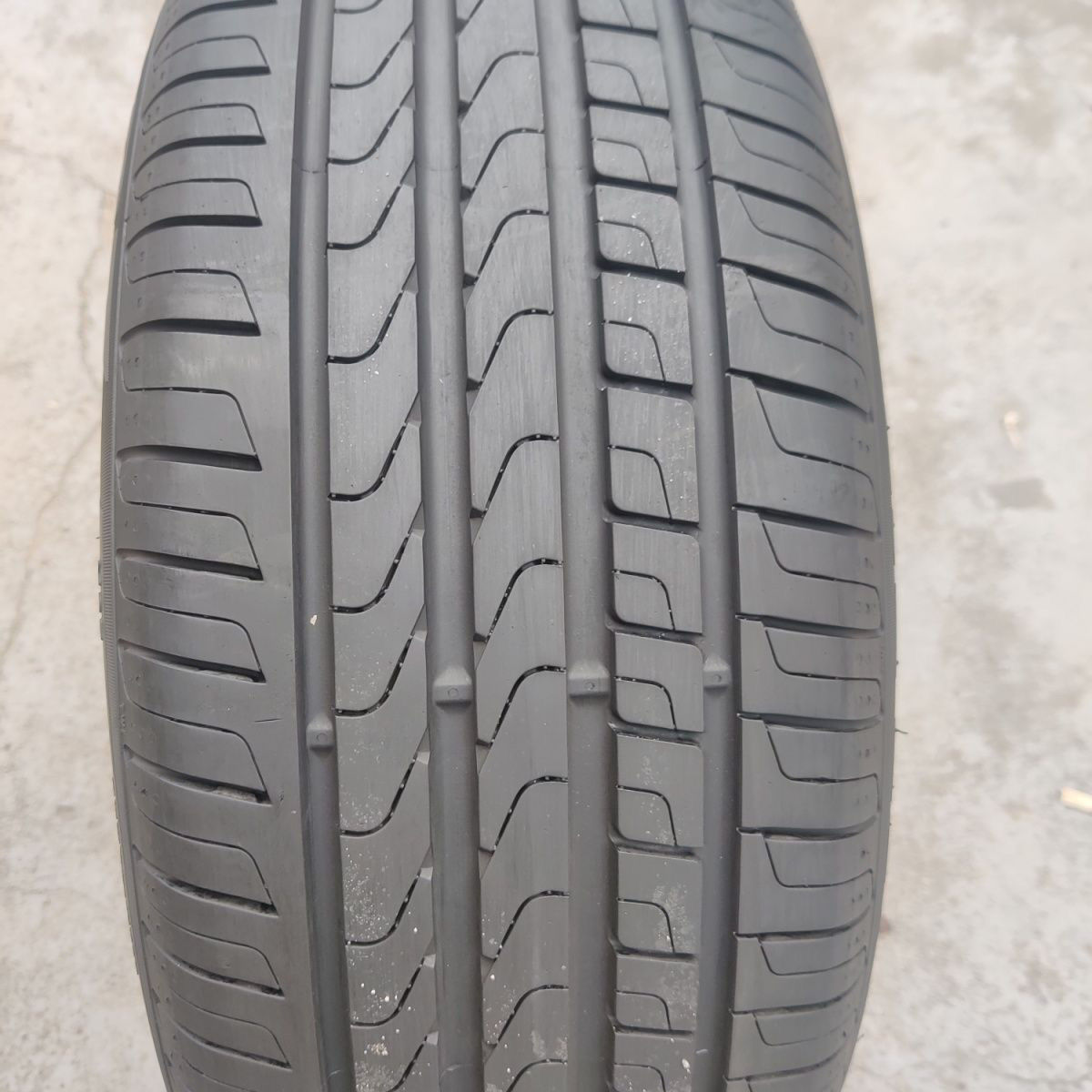 倍耐力防爆225/50R17倍耐力防爆轮胎2255017 适配宝马 奔驰 9成新