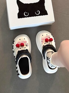 时尚百搭小众设计樱桃洞洞鞋女新款夏季外穿防滑厚底包头半凉拖鞋