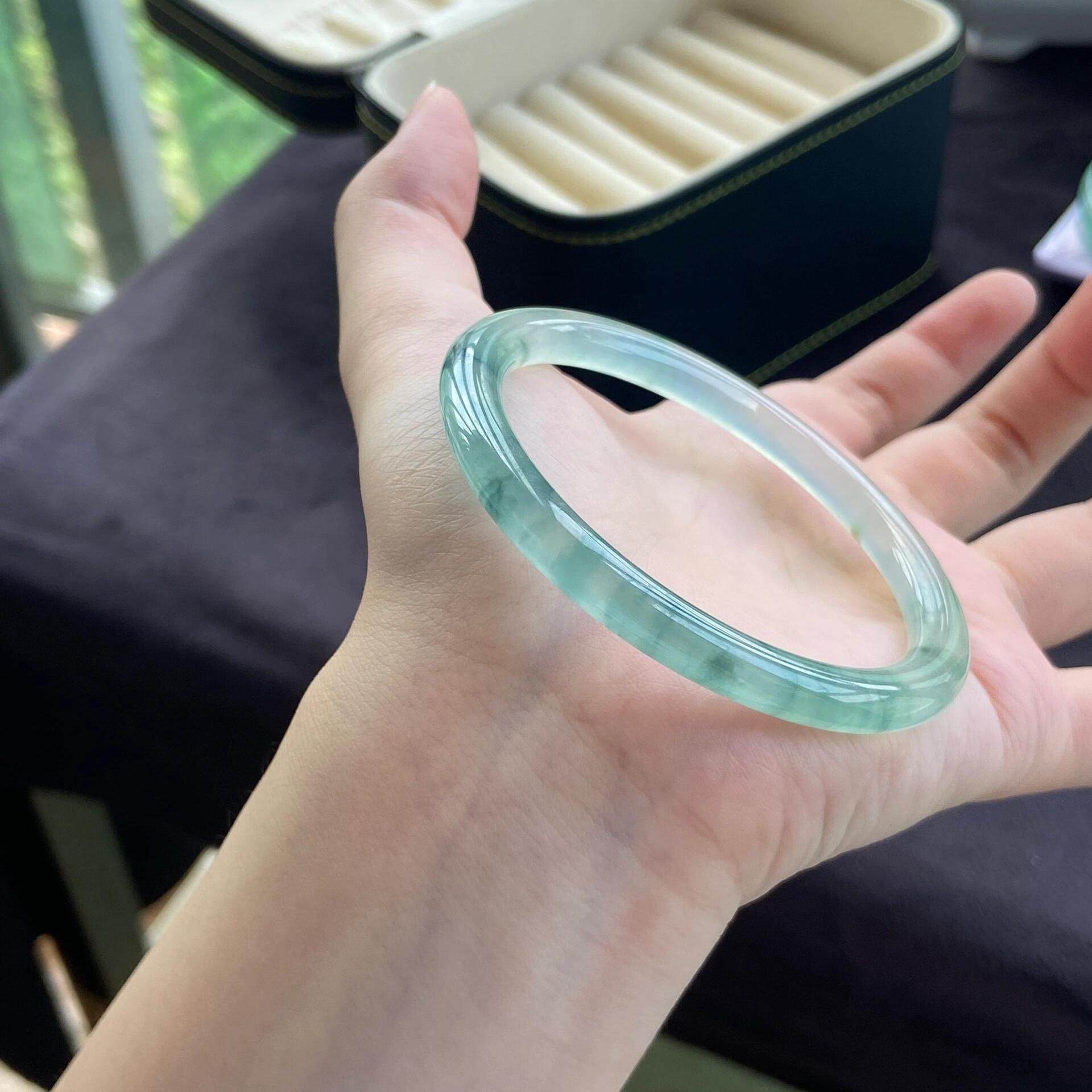 冰底浮花缅甸冰种飘花翡翠细圆条手镯叮当镯翡翠处理女款手饰送礼