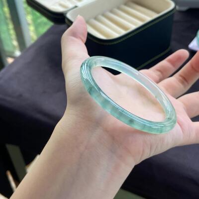 缅甸冰种飘花翡翠细圆条手镯女款