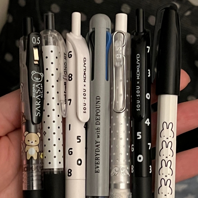 国誉sousou中性笔联名按动式笔