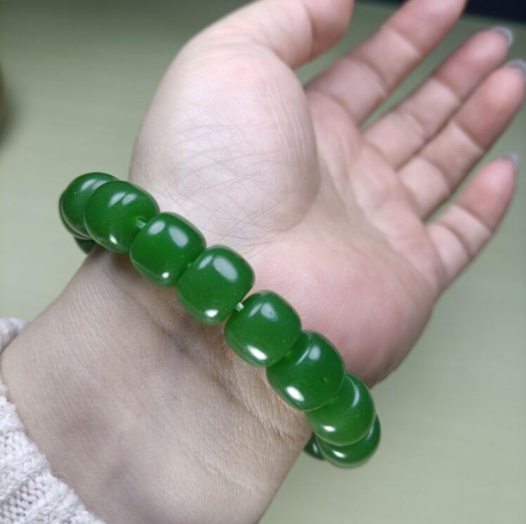 新疆和田色碧玉色手串老形碧绿手链男款女款情侣款玉手链手镯百搭