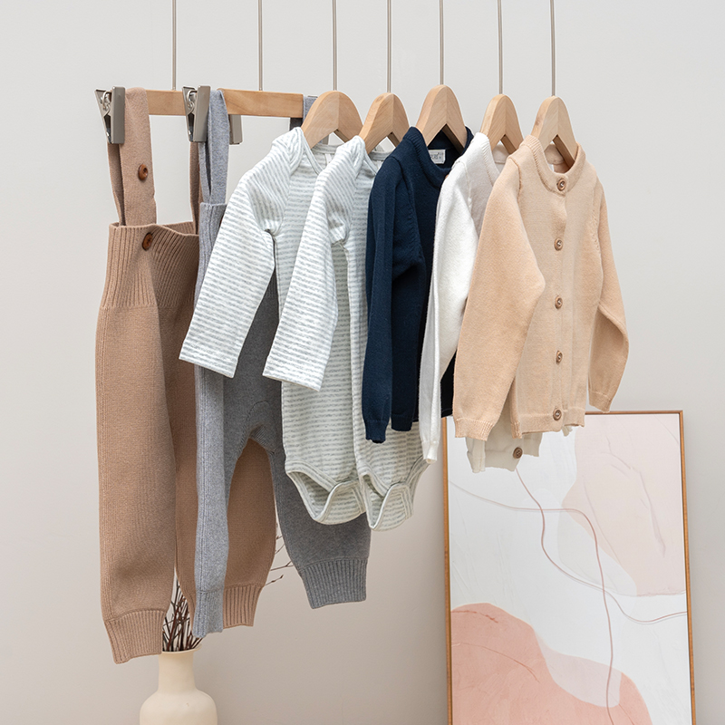 拉波米儿童长袖针织开衫连体包屁衣背带裤套装春秋洋气时髦两件套