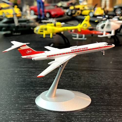 1：400比例合金飞机TU134客机东德航空DDR-SCP有天线版礼品级藏品