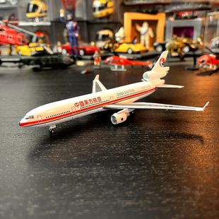1:400比例合金飞机南方航空麦道MD11客机成品金属模型摆件