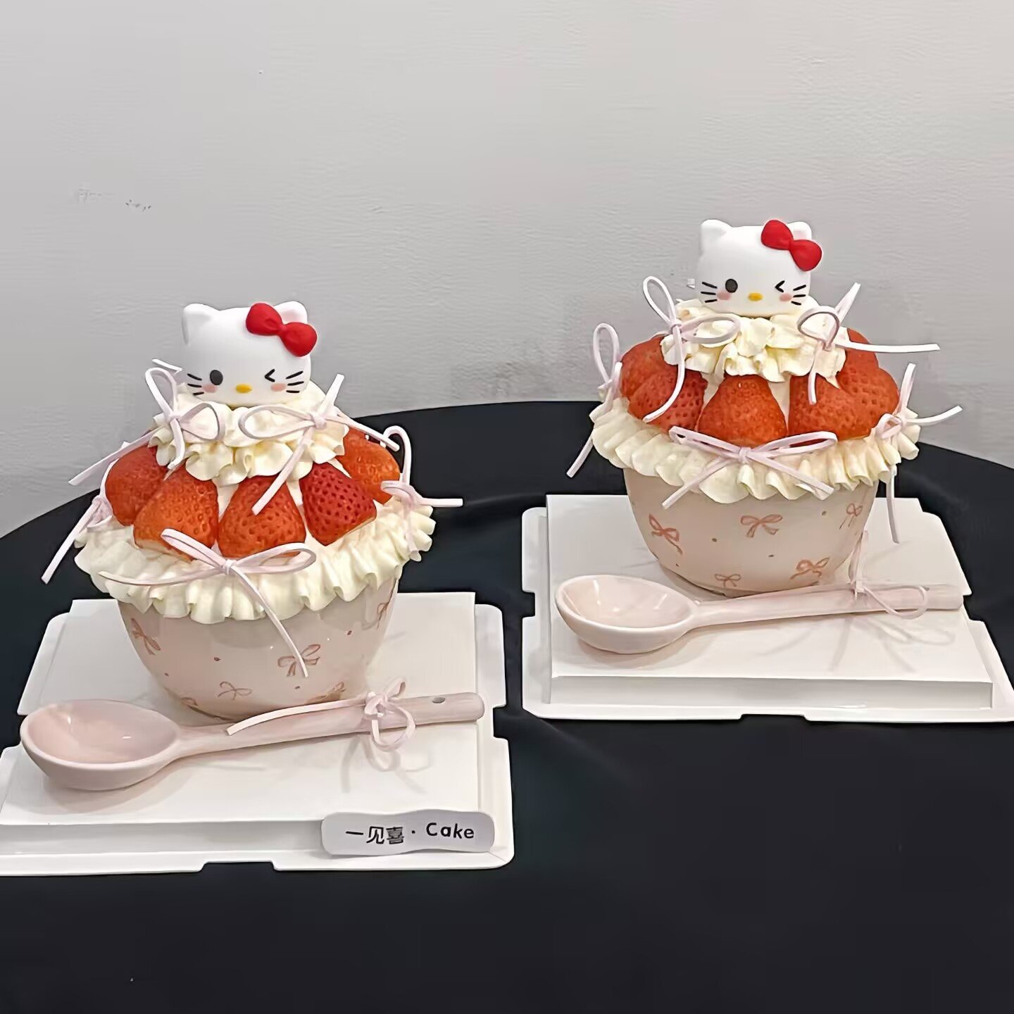 2026新年网红跨年圣诞节蛋糕装饰KT猫草莓碗甜品陶瓷蛋糕碗装扮,节庆用品/礼品,节日装扮用品,淘宝优惠券,粉丝福利购,淘宝优惠卷