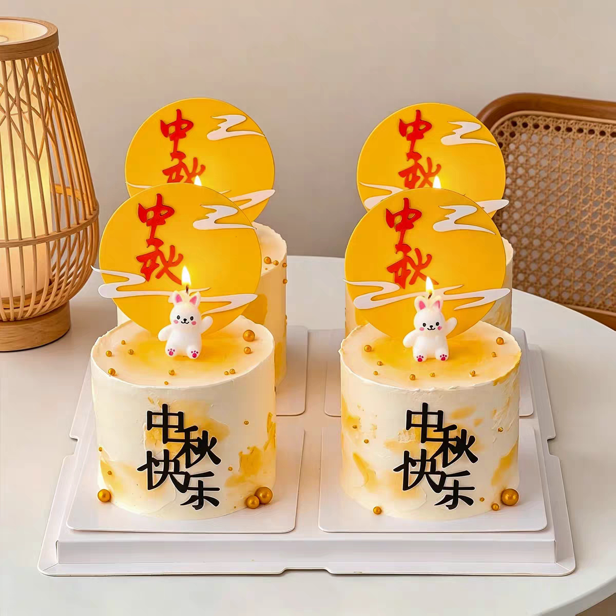 网红中秋节快乐亚克力蛋糕装饰插牌EVA月亮可爱兔子蜡烛甜品插件