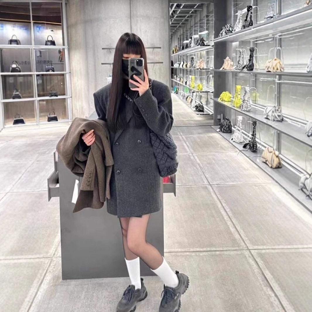 深冬人字纹西装呢子大衣女入冬季2025新款毛呢外套独特超好看加厚