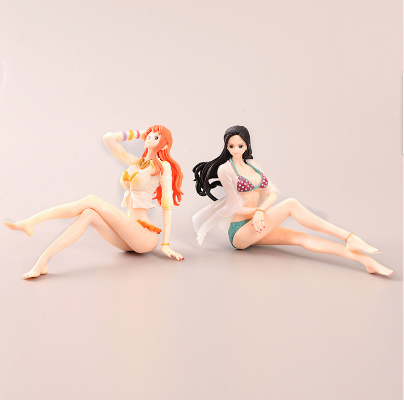 多款海贼王手办 动漫周边卡通泳装娜美罗宾公仔玩具摆件