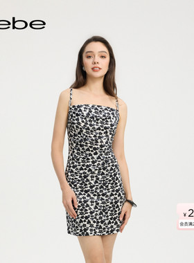 bebe2025夏季新款女士简约时尚细肩带荡领A字印花连衣裙250048