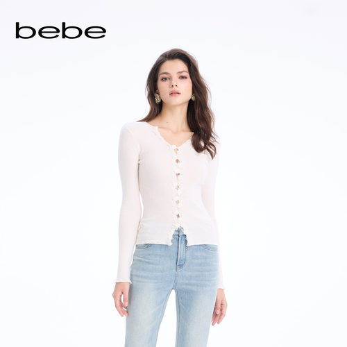 bebe2026新款女气质千金风含绵羊毛镂空设计针织上衣130511