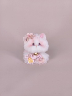 原创设计猫猫汽车摆件成品御守玩具礼物挂件8cm高 桃花运粉猫