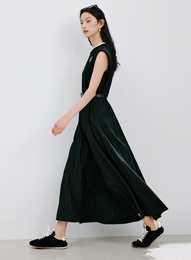 衣香丽影黑色无袖收腰连衣裙女2026夏装新款别致撞色茶歇小黑裙子