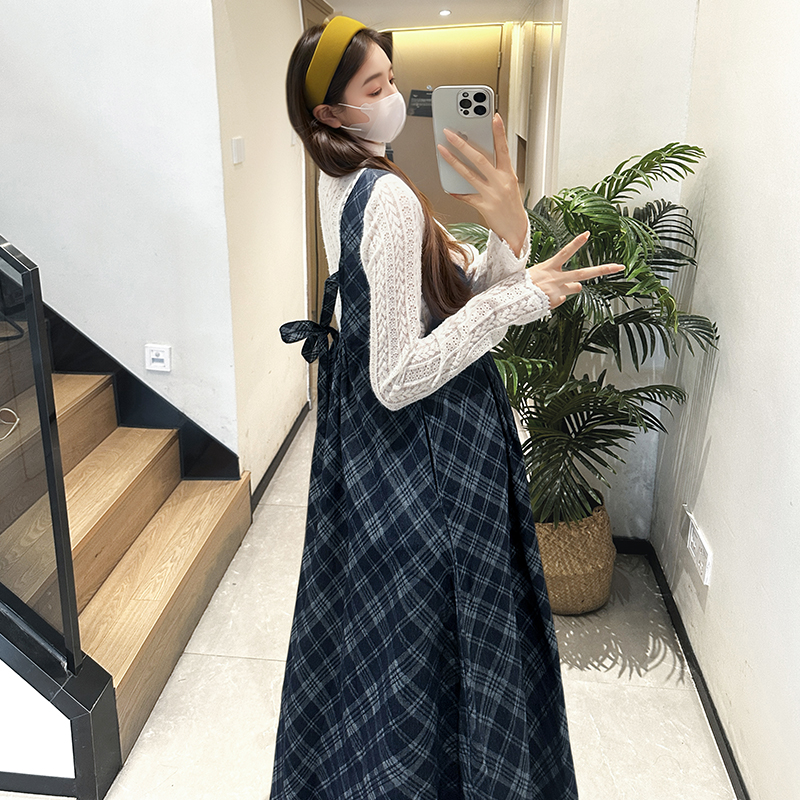复古风孕妇格子连衣裙秋冬新款套装时尚优雅蕾丝上衣千鸟格背带裙