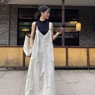 孕妇夏天背带裙两件套2025新款弹力修身打底衫吊带V领牛仔连衣裙