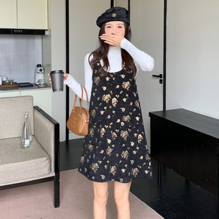 轻奢孕妇装金丝提花连衣裙2025新款高级感背心A字裙子显瘦遮肚子