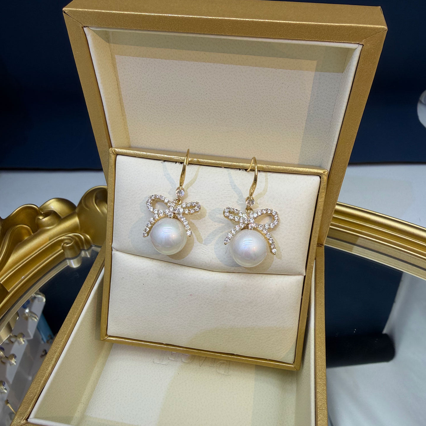 2026年新款小众满钻蝴蝶结珍珠设计感耳环高级感轻奢气质时尚耳钉,饰品/流行首饰/时尚饰品新,耳环,淘宝优惠券,粉丝福利购,淘宝优惠卷