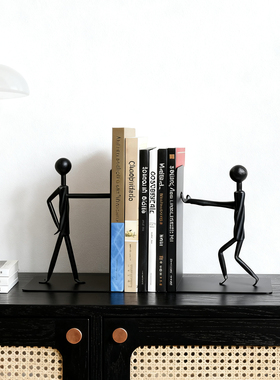 现代简约铁艺人物收纳摆件