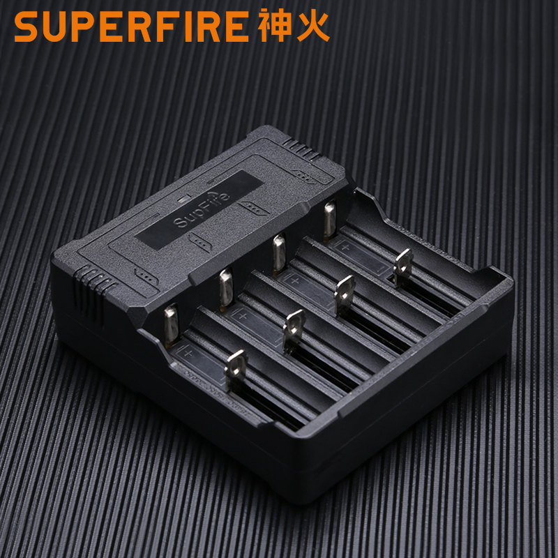 手电筒充电器神火手电筒