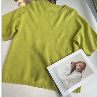 双C高端定制女装2025秋冬新圆领荧光绿色短袖宽松中长款羊绒毛衣