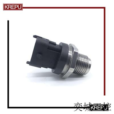适用康明斯柴油发动机轨压传感器3974092 5260246 0281006364
